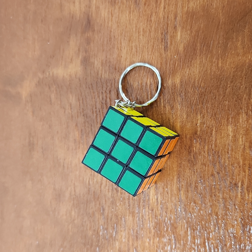 Mini Magic Cube Keychain - Picture 5 of 6